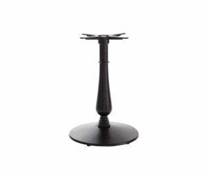 Manor Large Dining Tables